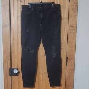 Forever 21+ distressed plus size 16 skinny jeans